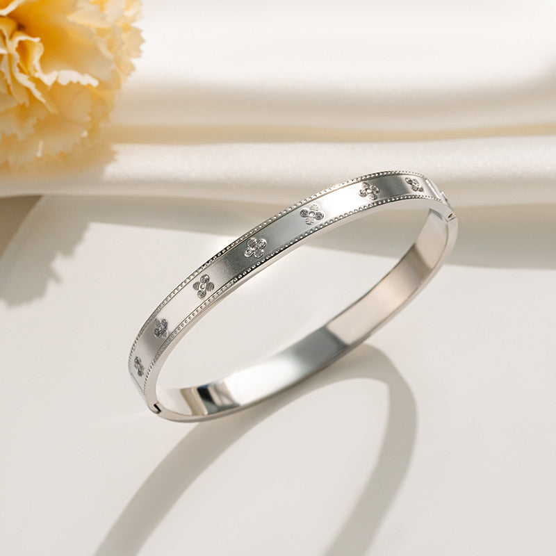 Good luck bangle ( stainless steel)