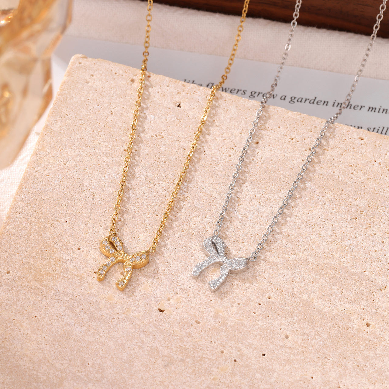 Stone Dainty stone bow necklace ( stainless steel )