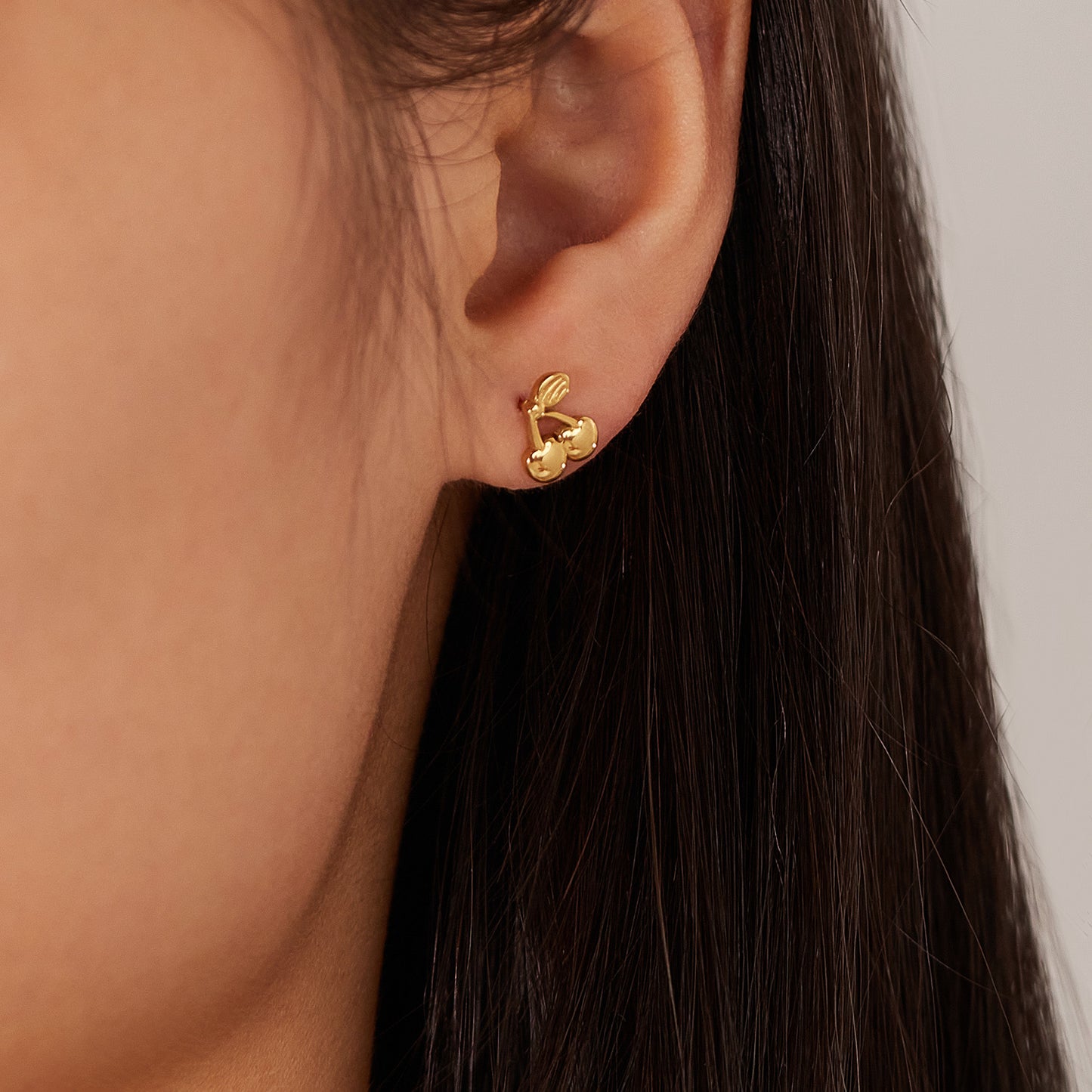 Cherry studs ( stainless steel )
