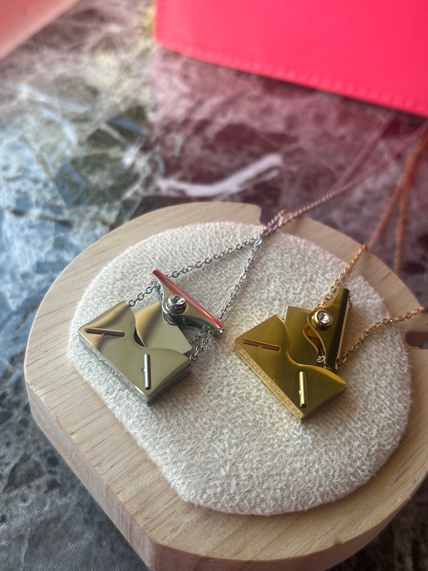 Engrave-able Post Letter gem necklace (stainless steel)
