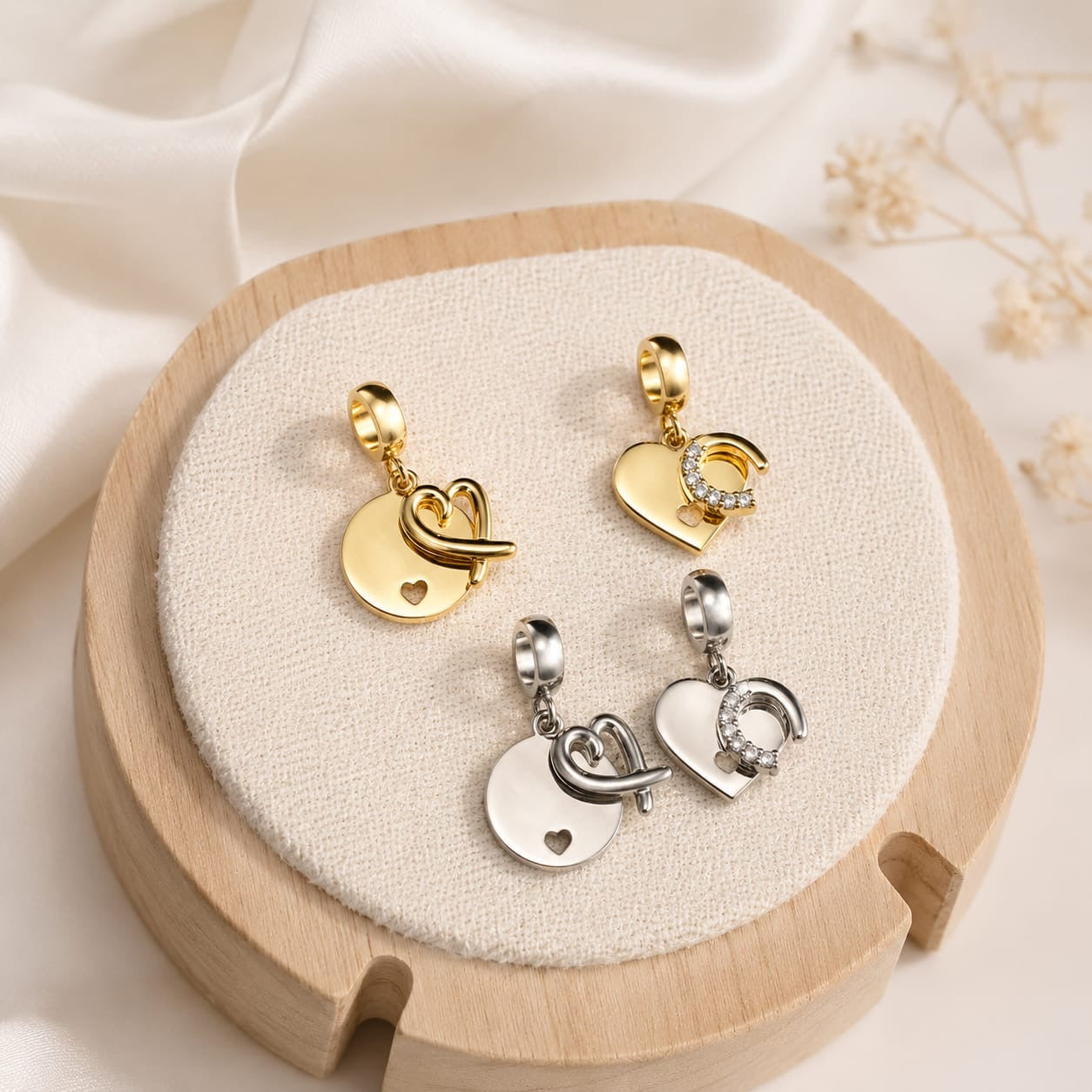 Engrave-able Circle love bracelet charm (stainless steel )