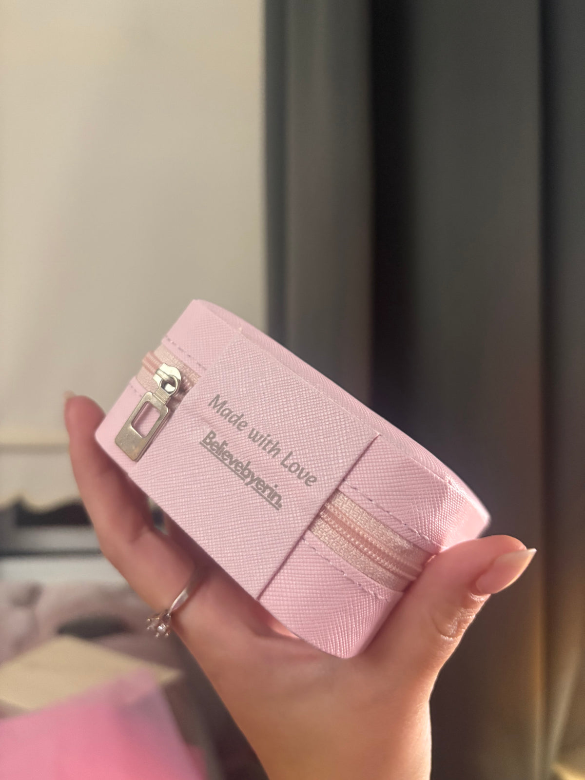 Engrave-able custom mini jewellery case