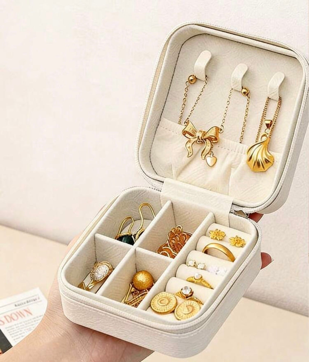Engrave-able custom mini jewellery case